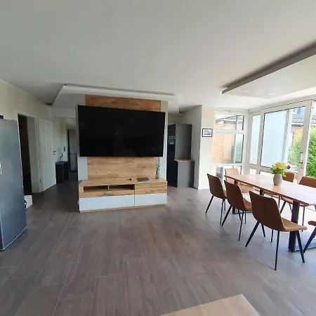 Apartament Neumuehler Hof 