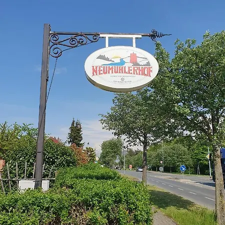 Apartament Neumuehler Hof 