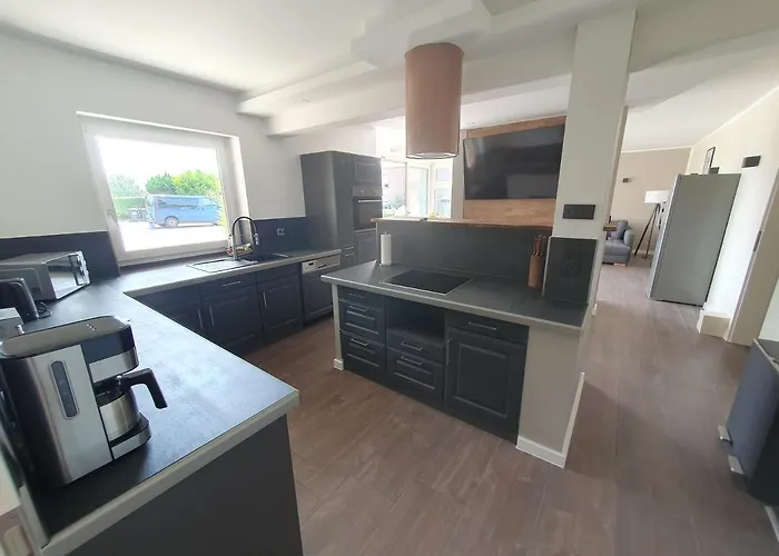 Neumuhler Hof: Spacious Family Retreat With Garden Terrace Schwerin (Mecklenburg-Vorpommern)