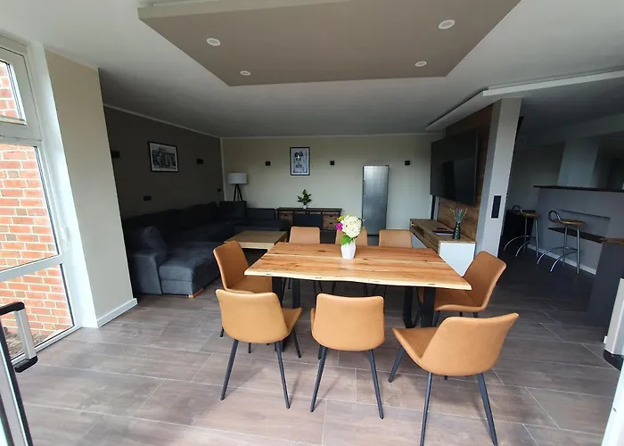 Neumuhler Hof: Spacious Family Retreat With Garden Terrace * Schwerin (Mecklenburg-Vorpommern)