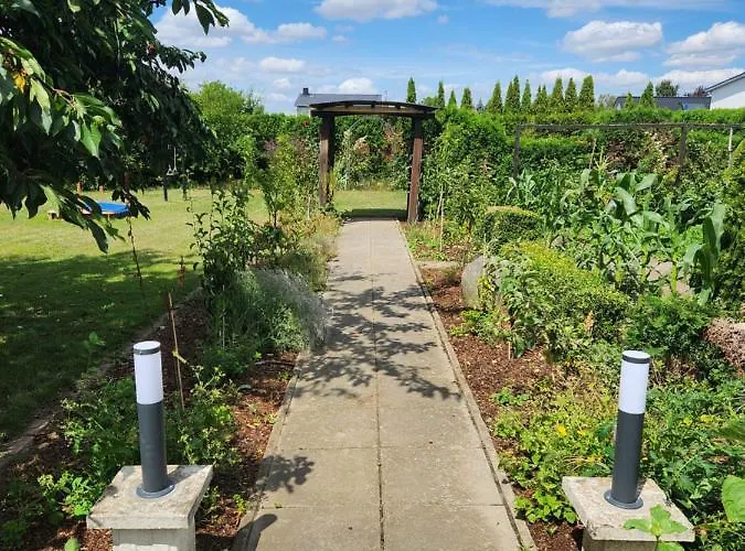 Neumuhler Hof: Spacious Family Retreat With Garden Terrace Apartment