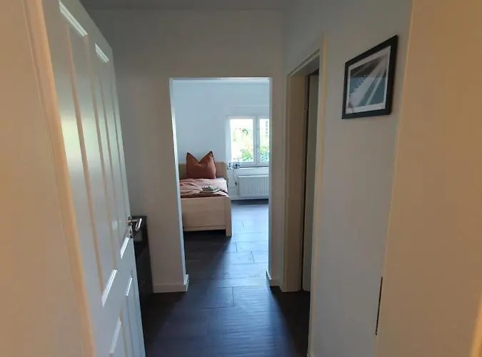 Neumuhler Hof: Spacious Family Retreat With Garden Terrace Apartment