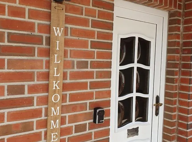 Neumuhler Hof: Spacious Family Retreat With Garden Terrace Apartment Schwerin (Mecklenburg-Vorpommern)