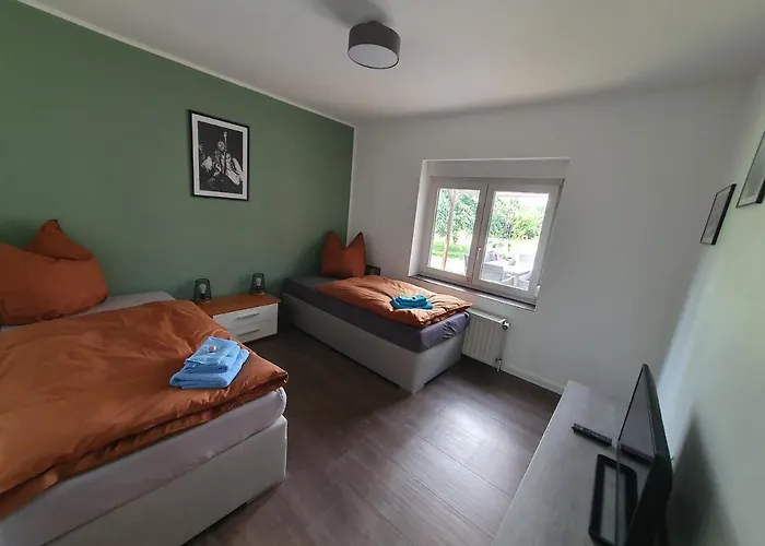 Neumuhler Hof: Spacious Family Retreat With Garden Terrace