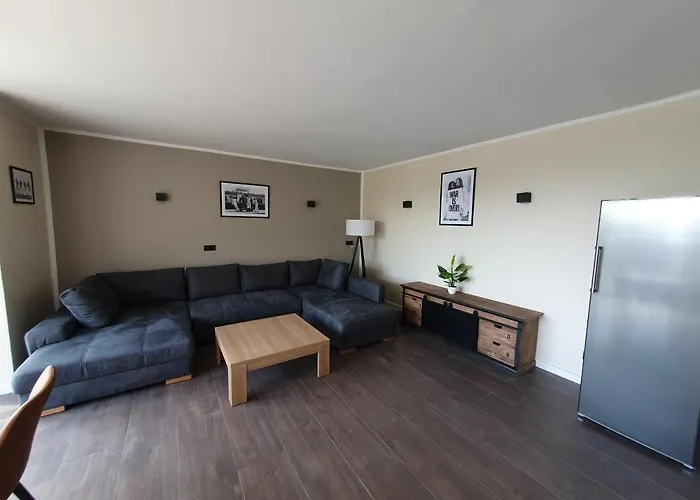 Neumuhler Hof: Spacious Family Retreat With Garden Terrace Apartment Schwerin (Mecklenburg-Vorpommern)