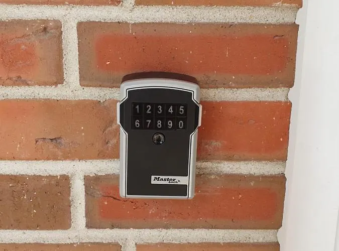 Neumuhler Hof: Spacious Family Retreat With Garden Terrace