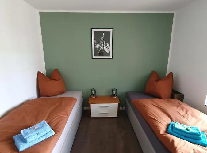 Neumuhler Hof: Spacious Family Retreat With Garden Terrace *