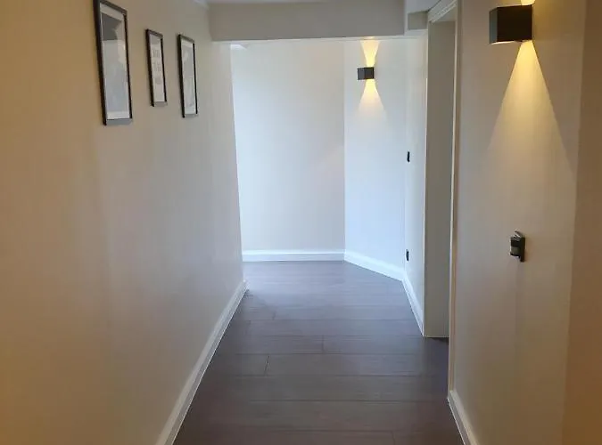 Apartment Neumuhler Hof: Spacious Family Retreat With Garden Terrace Schwerin (Mecklenburg-Vorpommern)